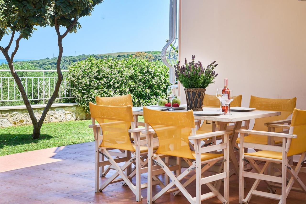 Villa Moma Palio Gerani Extérieur photo